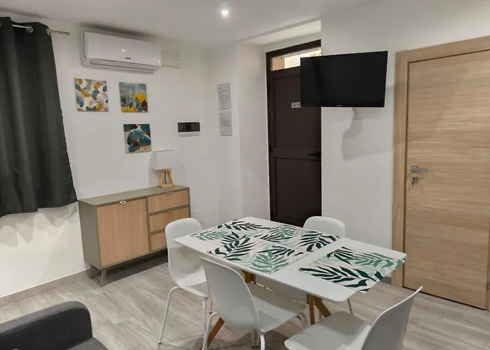 Salvo 7 3* Agrigento