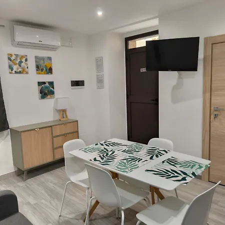 Salvo 7 3* Agrigento